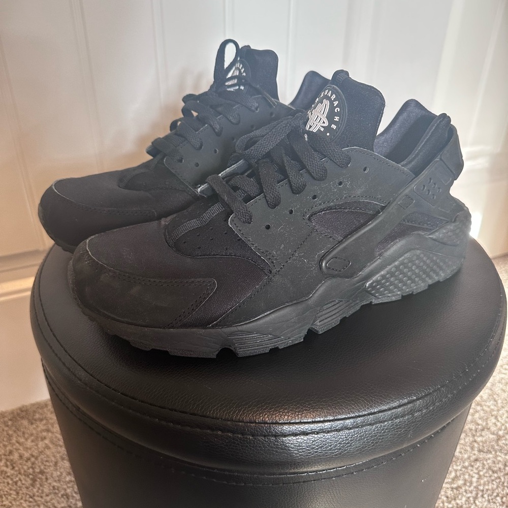 Men’s Nike Air Hurache - black